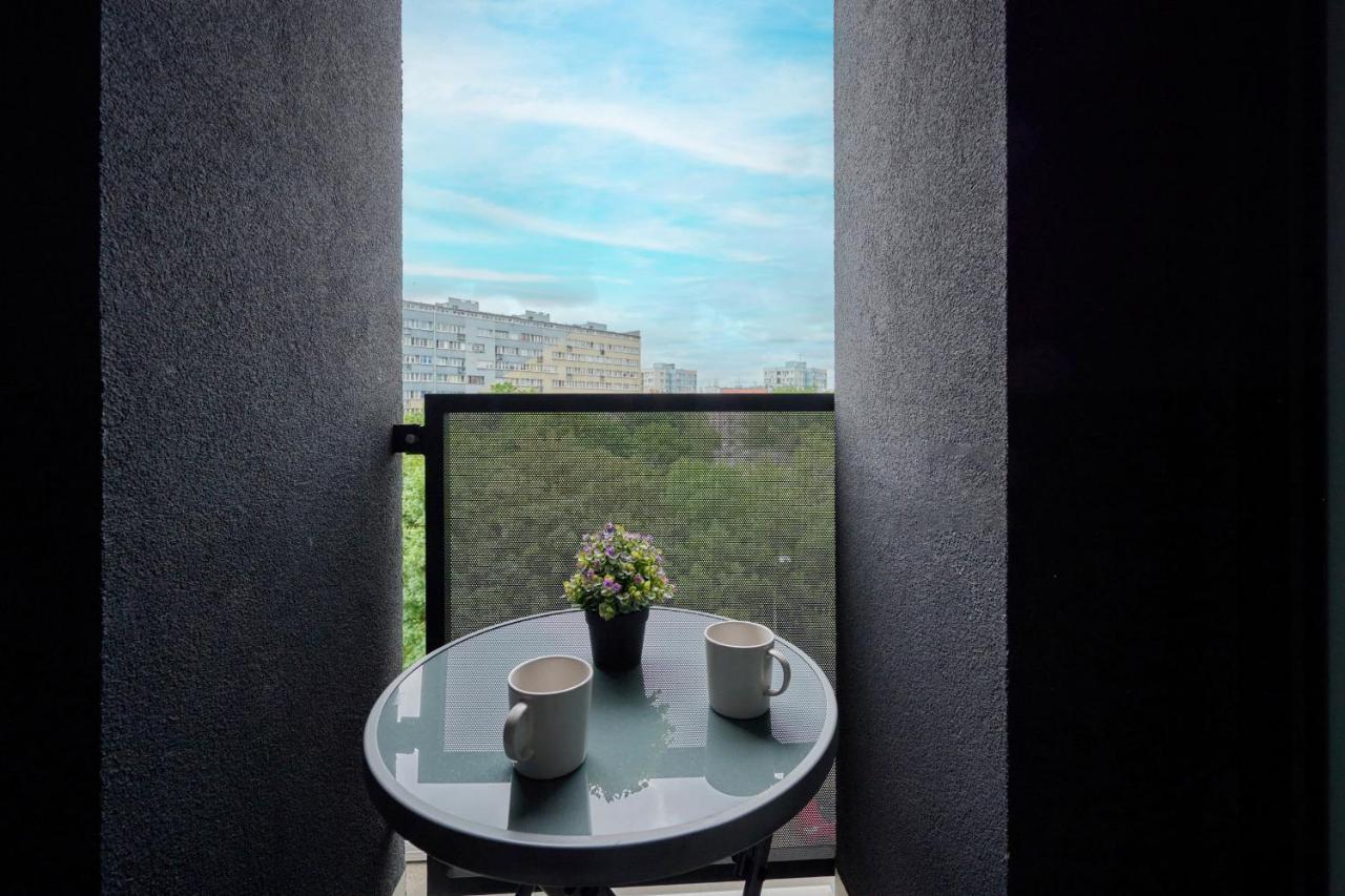 Modern Studio With Balcony For 4 Guests In Wroclaw By Noclegi Renters Zewnętrze zdjęcie